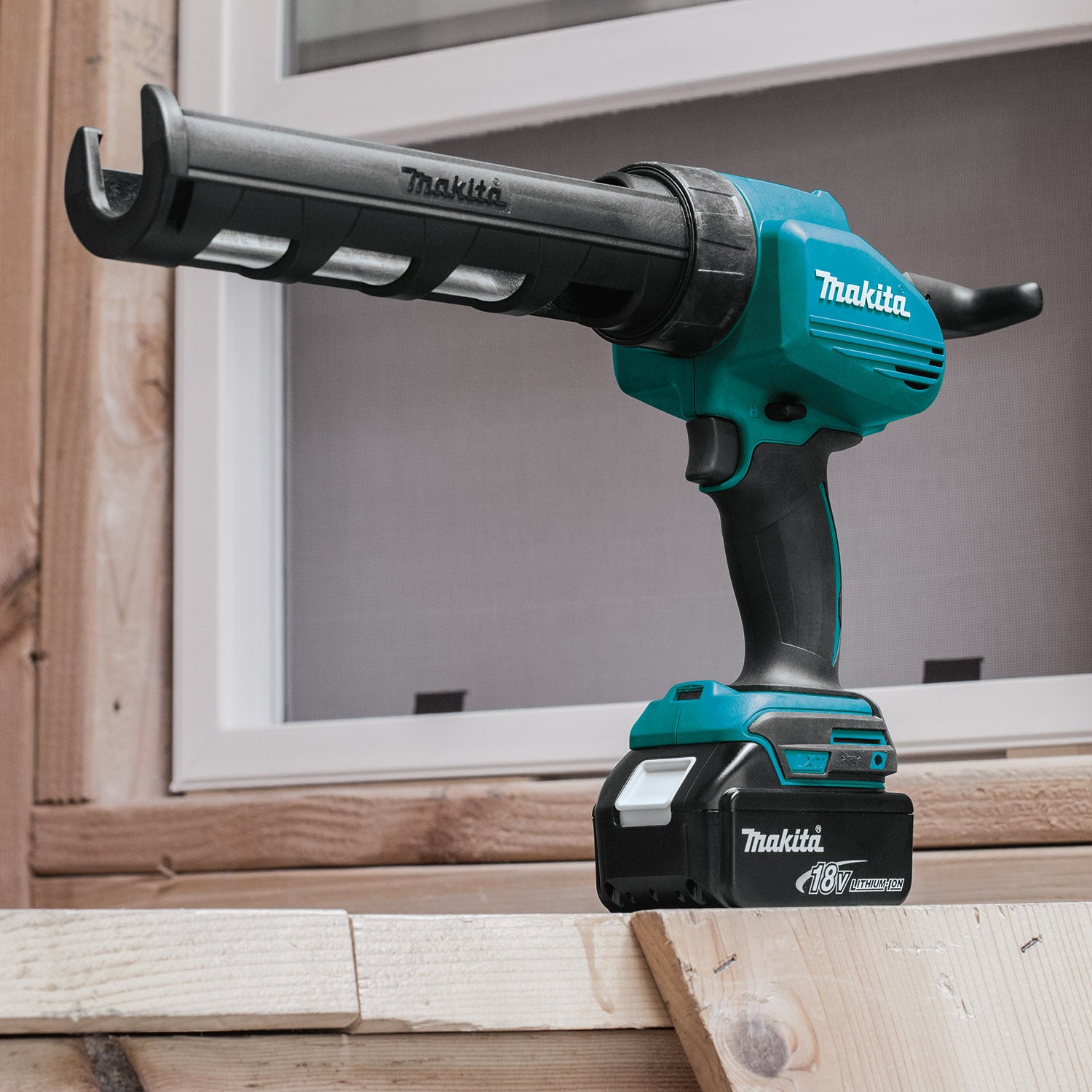 MAKITA 18V Spuitpistool
