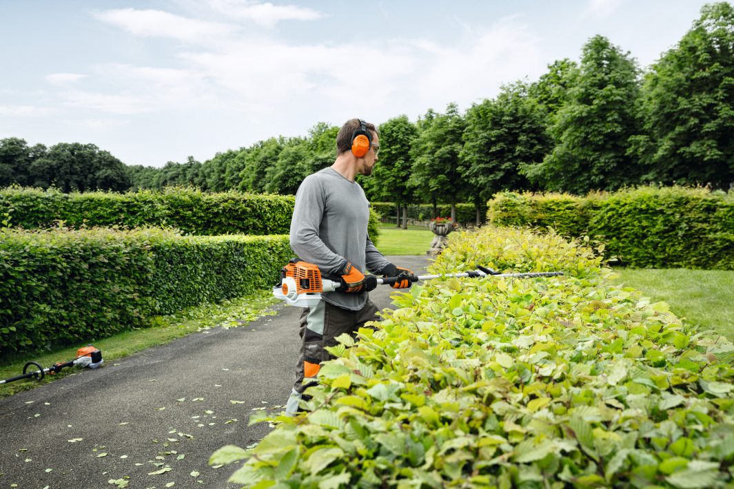 HL 92 KC-E - Benzine-heggenschaar op steel