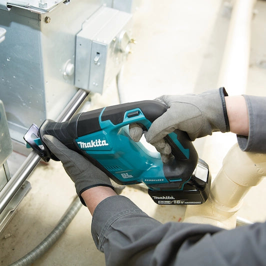MAKITA DJR188 Schrobz.