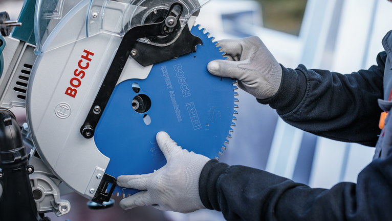 EXPERT Aluminum Circular Saw Blade 254 x 2.8/2 x 30 mm, T80