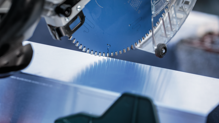 EXPERT Aluminum Circular Saw Blade 216 x 2.6/1.8 x 30 mm